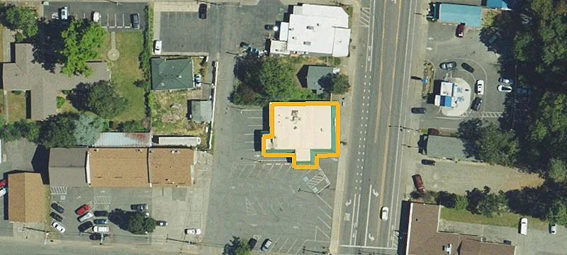 110 Redwood Hwy