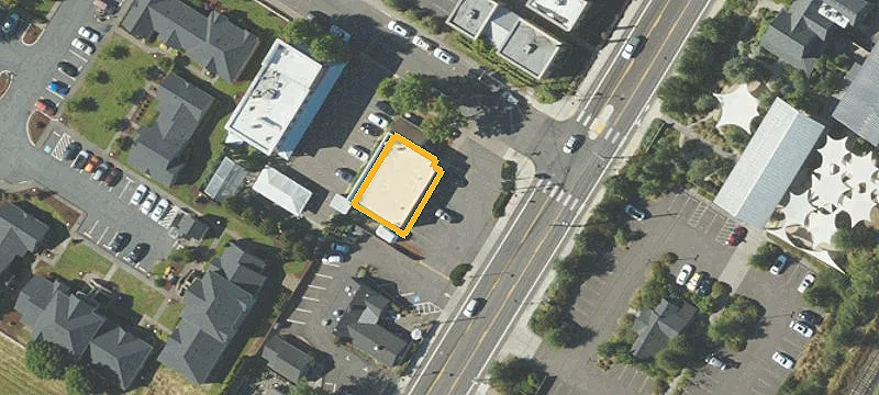 710 Hwy 99w