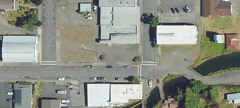 105 3rd Ave