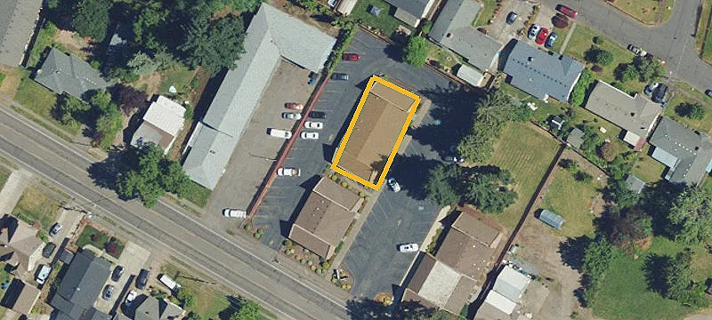 909 Young St