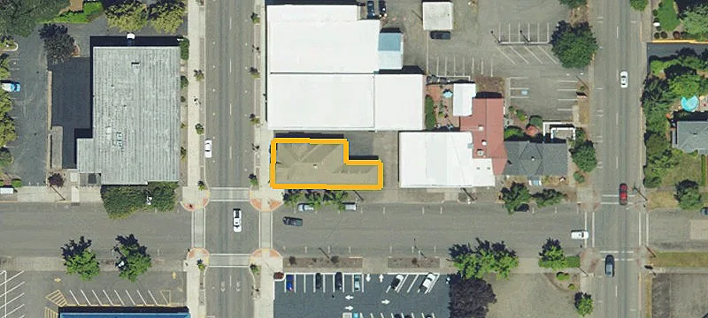 694 Main St