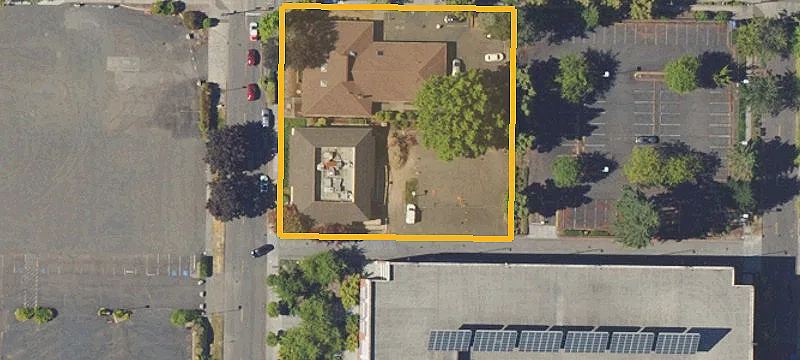 232 7th Ave