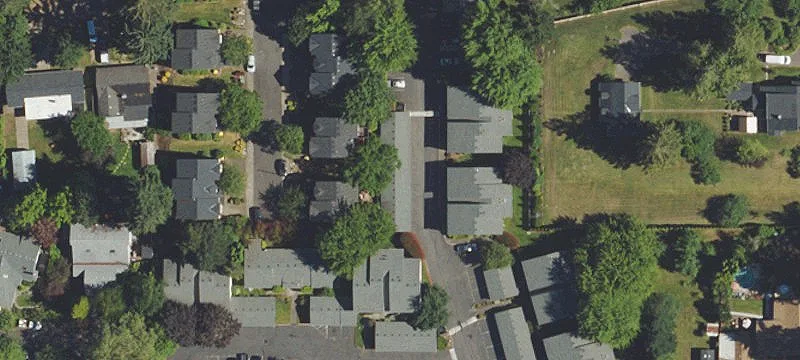 15000 Farmington Rd