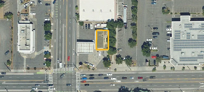 520 122nd Ave