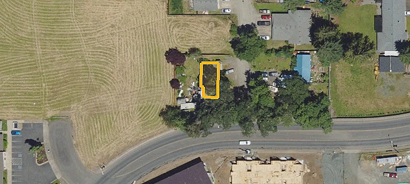 319 Roberts Ln