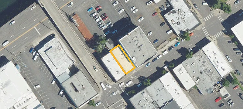 703 Main St