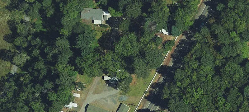 27450 Redwood Hwy