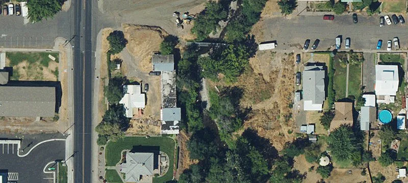 304 Birch St