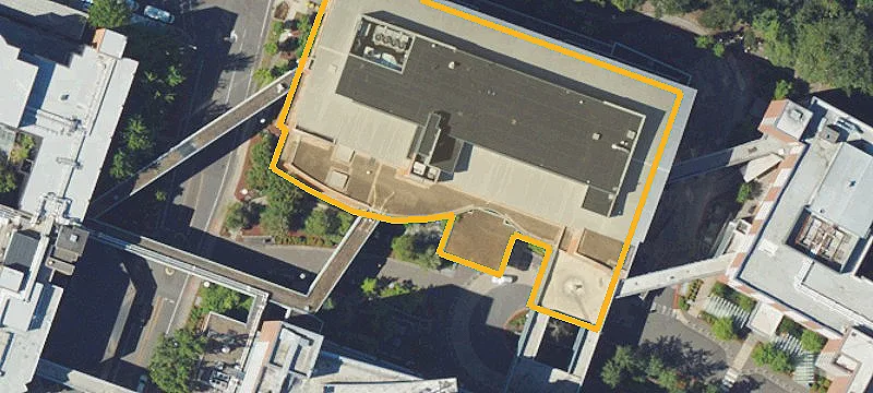 875 Oak St Se5g
