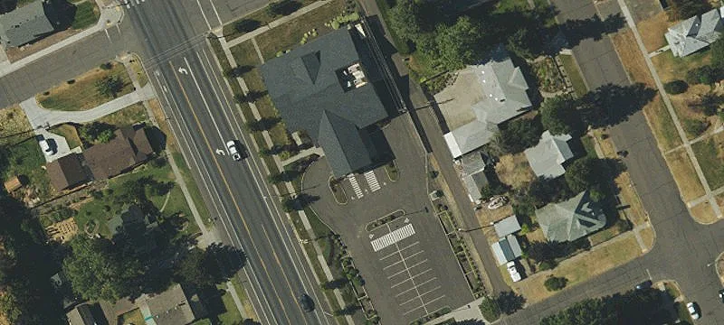 1213 Main St
