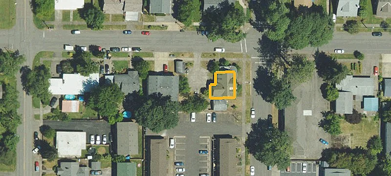 210 College S St, Unit 1