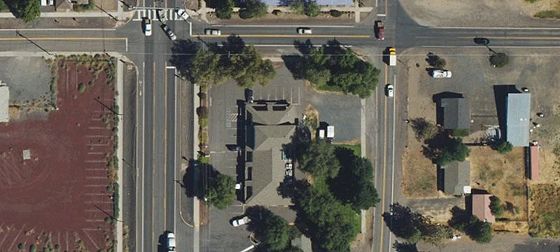 8222 Hwy 97