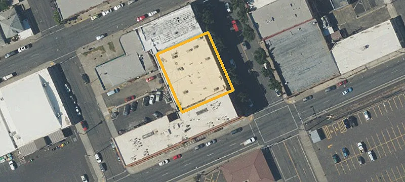 417 Main St