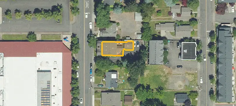 700 Main Ave