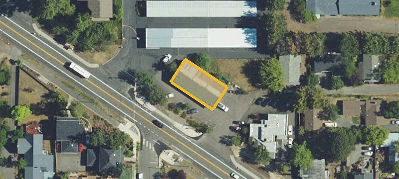 2405 Siskiyou Blvd