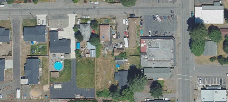 150 Ivy St