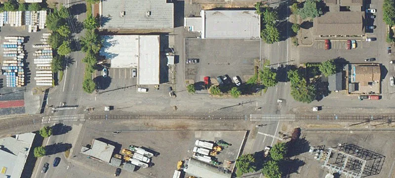335 Ss NE St