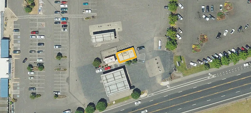 2835 Hwy 99w