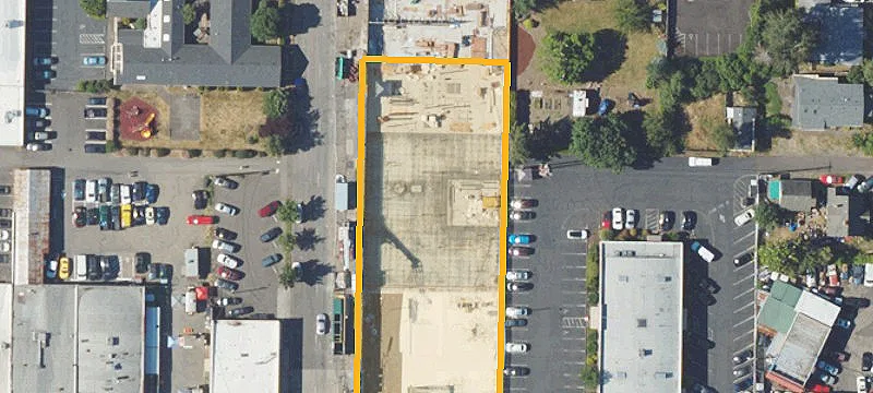 415 Main St