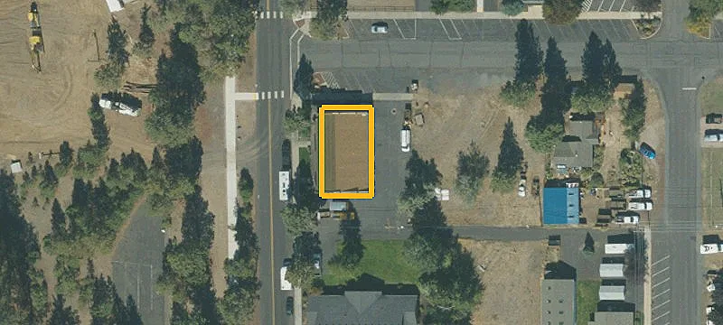 383 Adams Ave