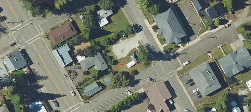 130 2nd St