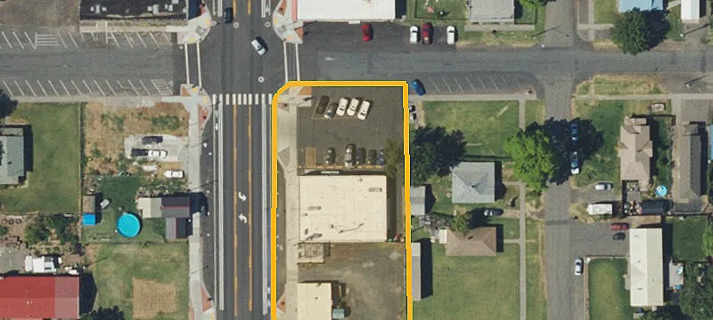 210 Main St