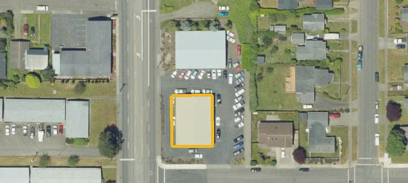 2349 Broadway Ave