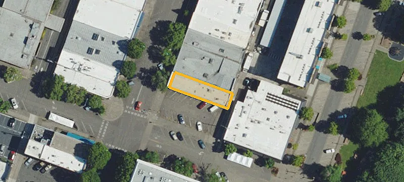 111 2nd St