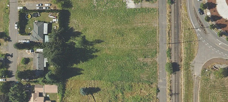 5545 Rdg NE Dr