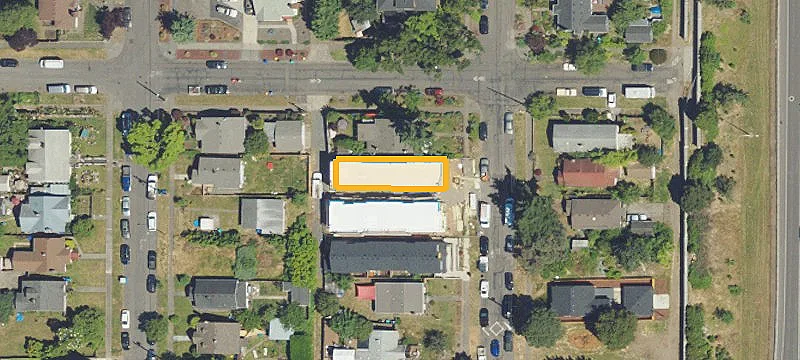 6845 Montana Ave