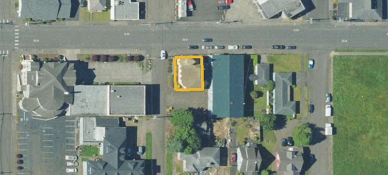 401 Madrona Ave