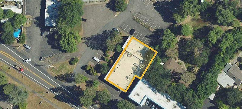 1661 Siskiyou Blvd