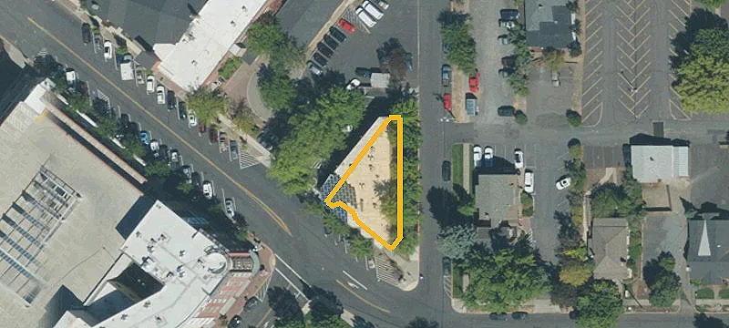 18 Oregon Ave