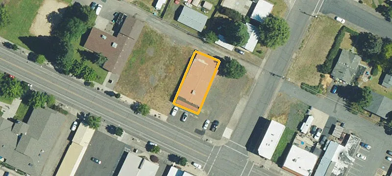 210 Main St