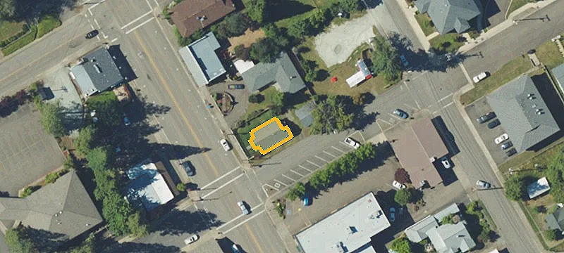 135 Main St
