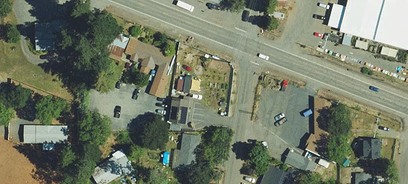 379 Caves Hwy