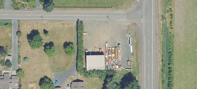 6320 Hwy 35