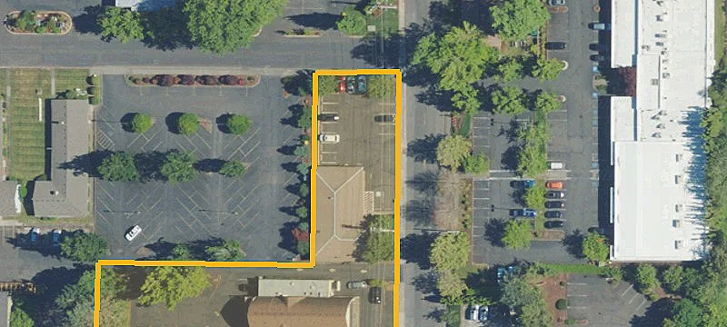 221 Villa Rd