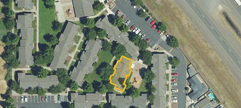 3001 Cummings Ln