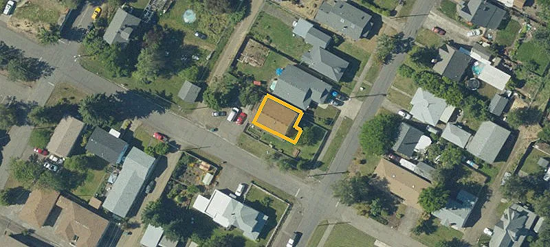 1228 Klamath Ave