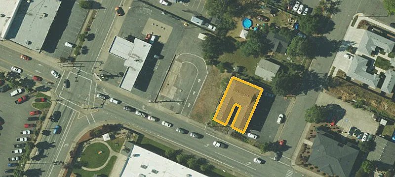 208 M St