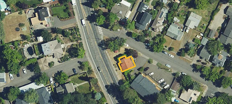 326 Main St