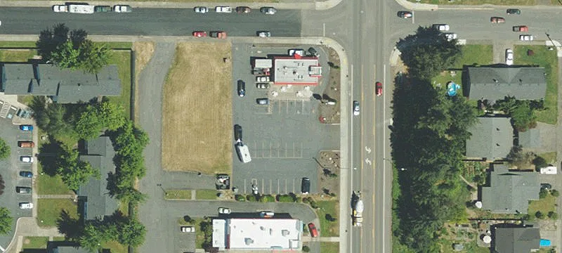 320 Pacific S Ave