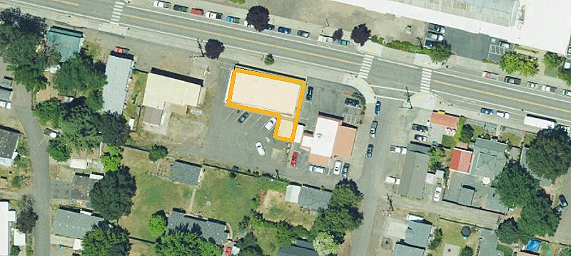 618 2nd Ave