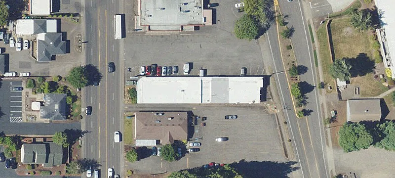 4190 Riv N Rd
