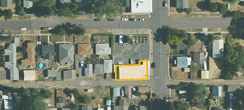 1114 Main St