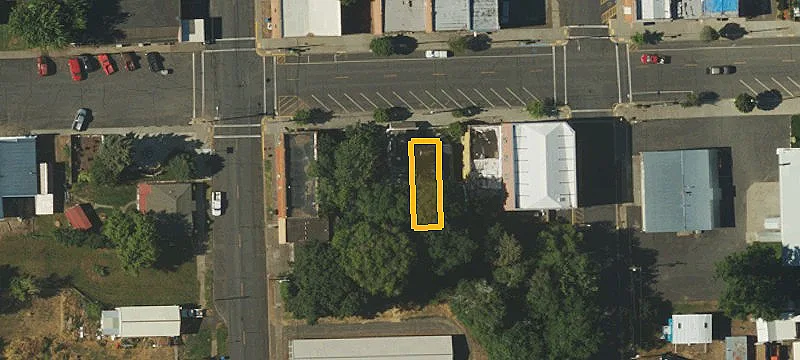 106 Main St