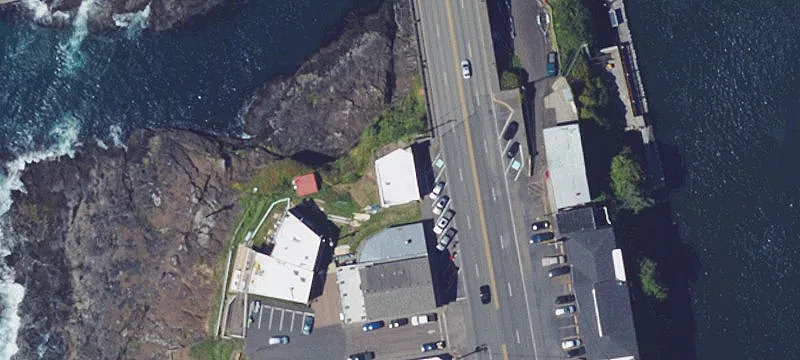211 Hwy 101