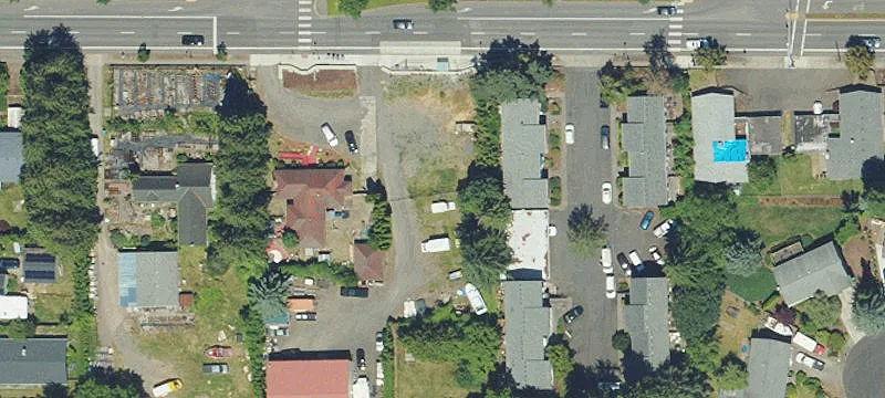 968 Enw Division St