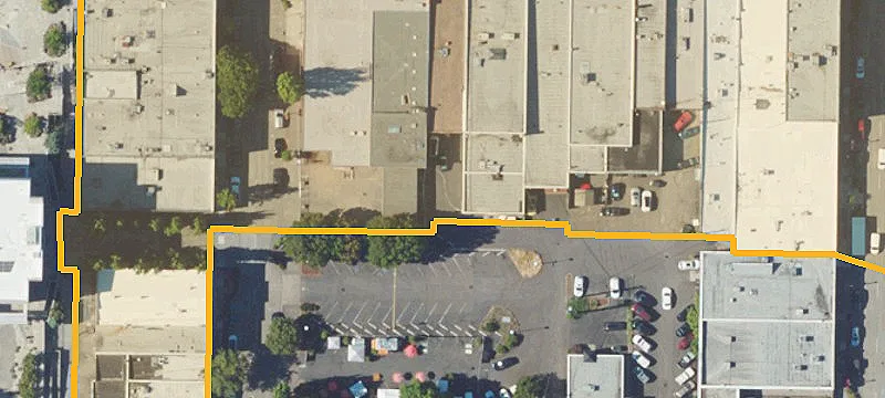206 Main St
